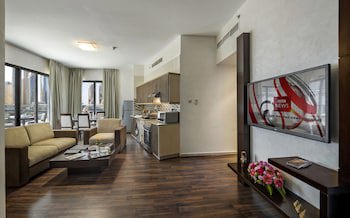 City Premiere Marina Hotel Apar