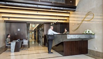 City Premiere Marina Hotel Apar