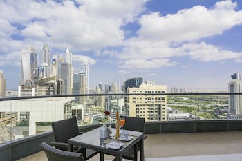City Premiere Marina Hotel Apar