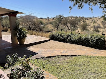 Dusternbrook Safari Guest Farm