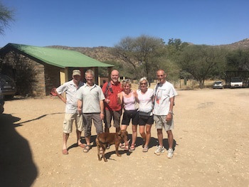 Dusternbrook Safari Guest Farm