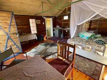 Dusternbrook Safari Guest Farm