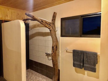 Dusternbrook Safari Guest Farm