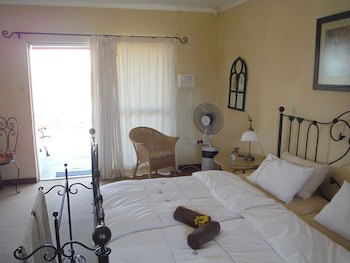 Dusternbrook Safari Guest Farm