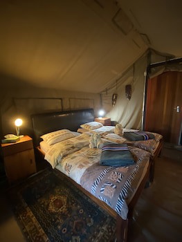 Dusternbrook Safari Guest Farm