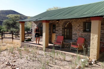 Dusternbrook Safari Guest Farm