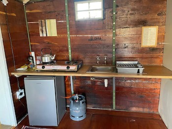 Dusternbrook Safari Guest Farm