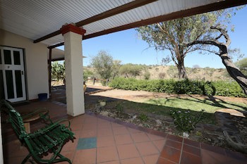 Dusternbrook Safari Guest Farm