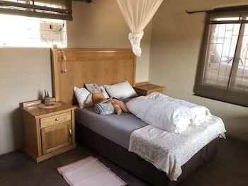 Dusternbrook Safari Guest Farm
