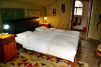 Dusternbrook Safari Guest Farm
