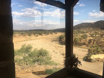 Dusternbrook Safari Guest Farm