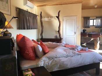 Dusternbrook Safari Guest Farm