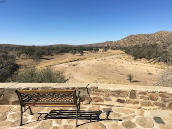 Dusternbrook Safari Guest Farm