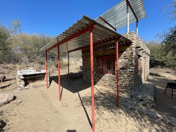 Dusternbrook Safari Guest Farm