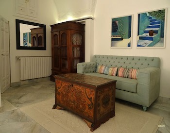 La Villa Bleue
