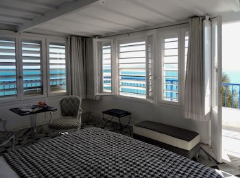La Villa Bleue