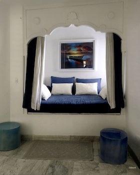 La Villa Bleue