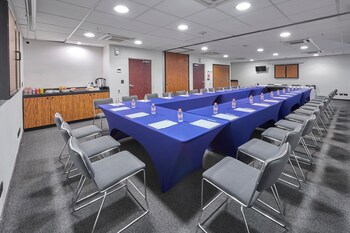 City Express Junior By Marriott Puebla Finsa