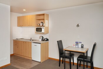306 Motel Apartments