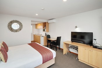 306 Motel Apartments