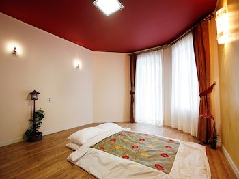 Elf Resort Hotel