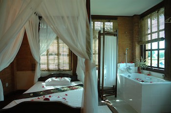Bagan Thiripyitsaya Sanctuary Resort