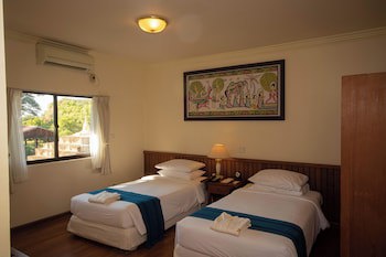 Bagan Thiripyitsaya Sanctuary Resort