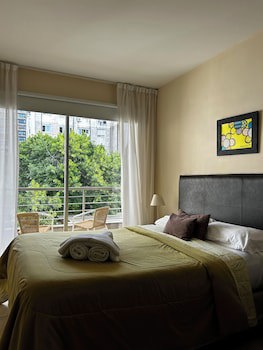 Arenales Suites