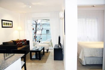 Arenales Suites