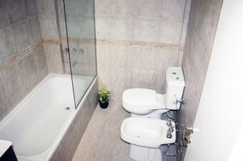 Arenales Suites