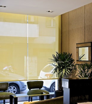 Arenales Suites