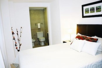 Arenales Suites