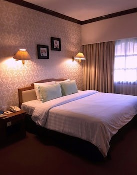 Grand Legi Mataram