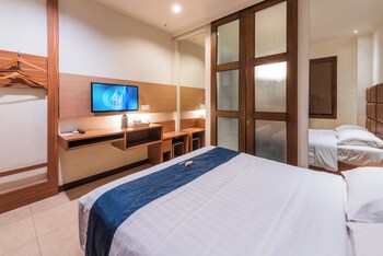 Alron Hotel Kuta Powered By Archipelago