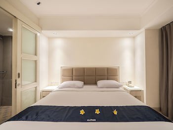 Alron Hotel Kuta Powered By Archipelago