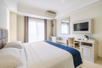 Alron Hotel Kuta Powered By Archipelago