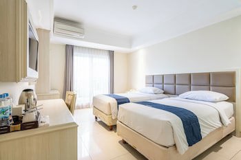 Alron Hotel Kuta Powered By Archipelago