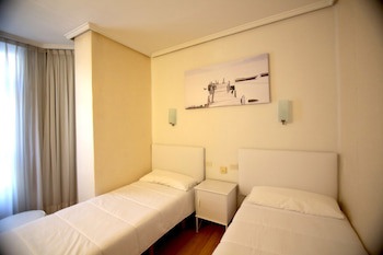 Casual Valencia De La Musica(Formerly Casual Hotel Florida)