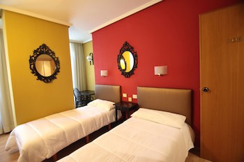 Casual Valencia De La Musica(Formerly Casual Hotel Florida)