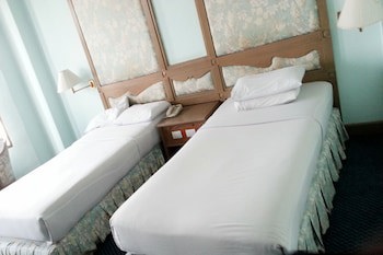 Diamond River Ping Petch-Ngam Hotel