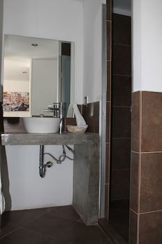 Boutique Kuku Ruku