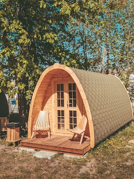 Downtown Forest Hostel & Camping