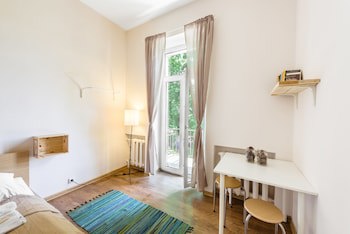 Downtown Forest Hostel & Camping