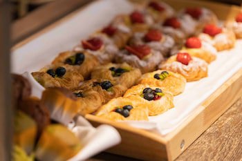 Courtyard By Marriott Tokyo Station