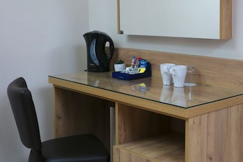 Best Western Northfields Ealing Hotel