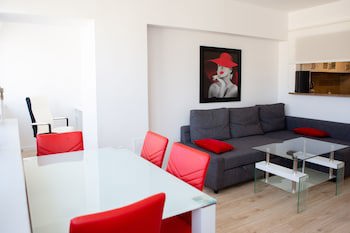 Bonapartments