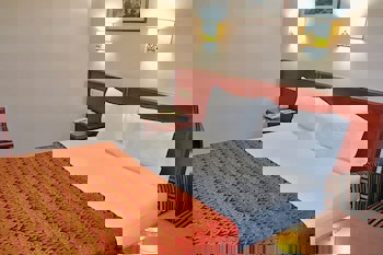 Grand Halic Goldenhorn