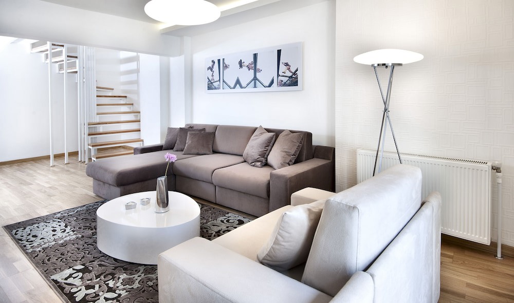 Nuru Ziya Residence