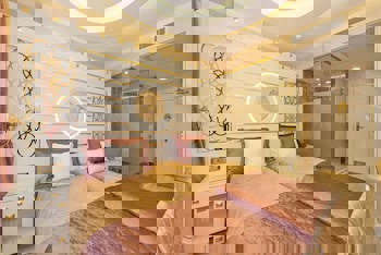 The Million Stone Hotel - Special Class