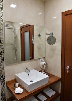 La Boheme Hotel
